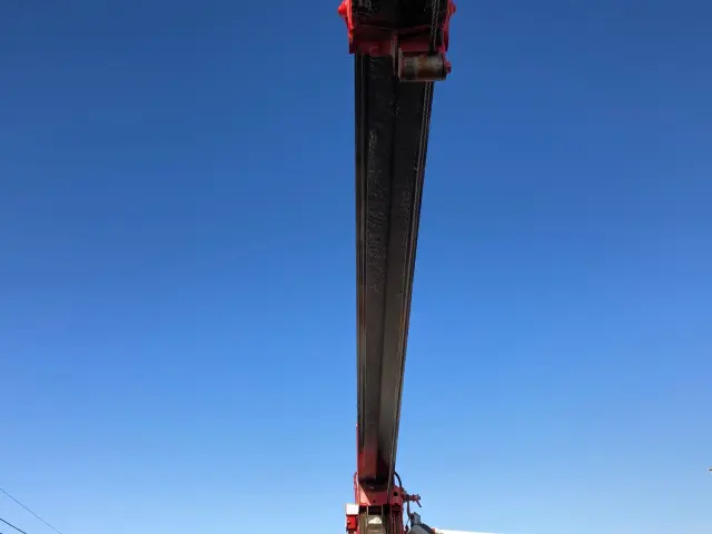 いすゞ フォワード 2RG-FRR90S2(2WD)の写真12