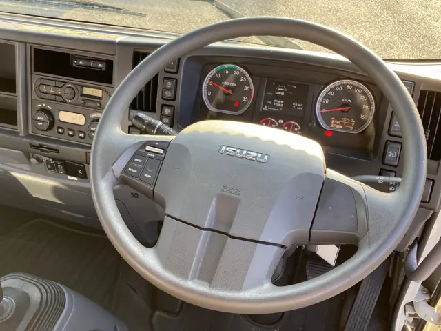 いすゞ フォワード 2RG-FRR90S2(2WD)の写真21