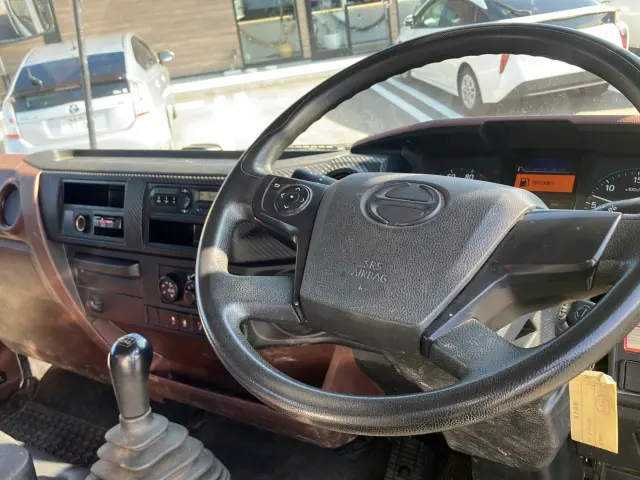 日野 レンジャー 2KG-FC2ABA(2WD)の写真21