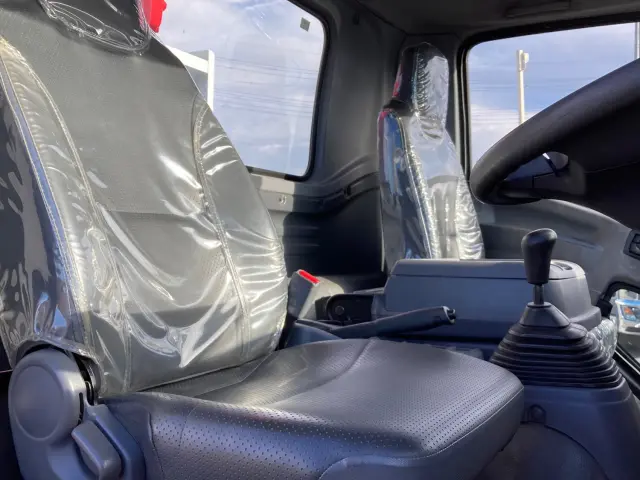 いすゞ フォワード 2PG-FRR90S1(2WD)の写真19