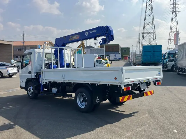 三菱 キャンター 2PG-FEB80(2WD)の写真4