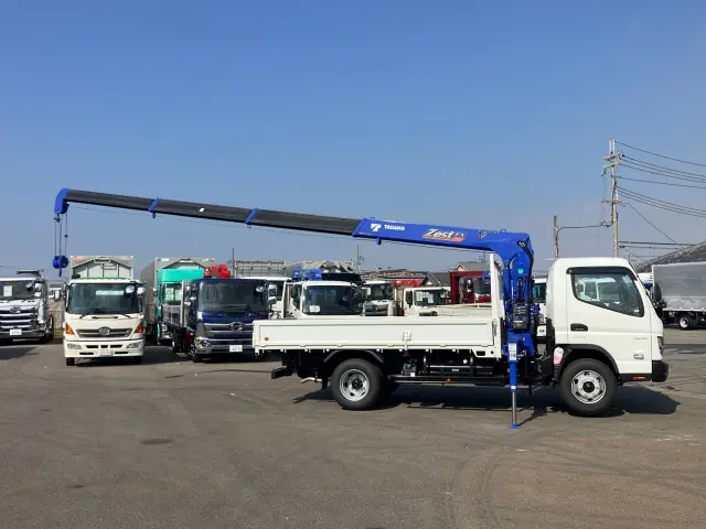 三菱 キャンター 2PG-FEB80(2WD)の写真6