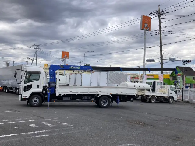 いすゞ フォワード TKG-FRR90S2(2WD)の写真5