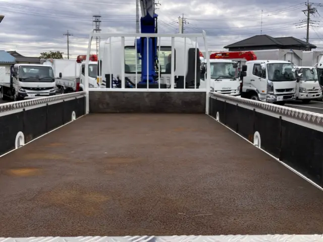 いすゞ フォワード TKG-FRR90S2(2WD)の写真7