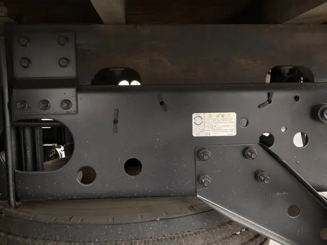 いすゞ フォワード TKG-FRR90S2(2WD)の写真15