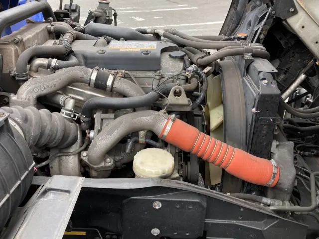 いすゞ フォワード TKG-FRR90S2(2WD)の写真18