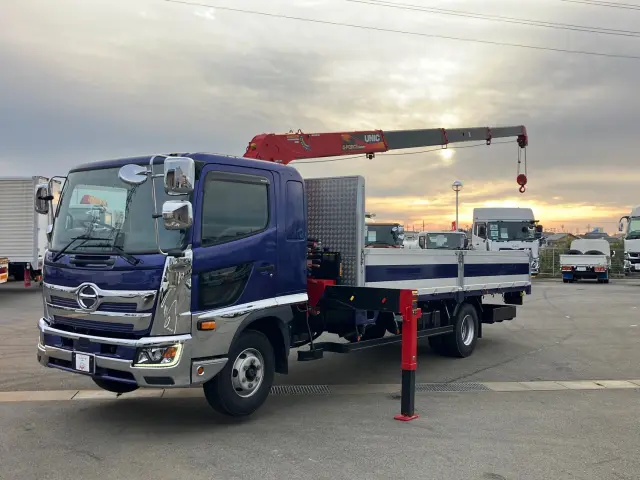 日野 レンジャー 2KG-FD2ABA(2WD)の写真1