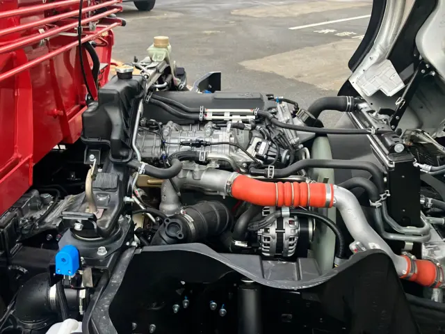 三菱 キャンター 2PG-FEB80(2WD)の写真18