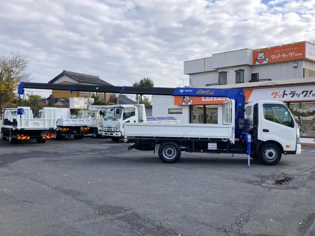 日野 デュトロ 2RG-XZU712M(2WD)の写真6