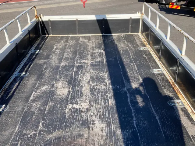 三菱 キャンター 2PG-FED90(2WD)の写真8