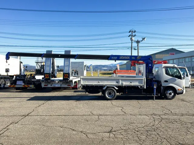 日野 デュトロ TKG-XZU650M(2WD)の写真6