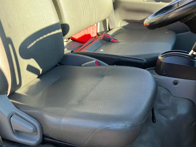 日野 デュトロ TKG-XZU650M(2WD)の写真19