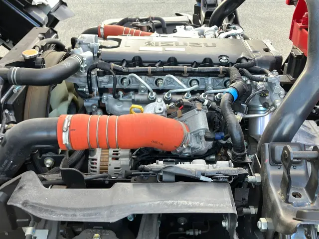 いすゞ エルフ 2RG-NPR88AR(2WD)の写真17