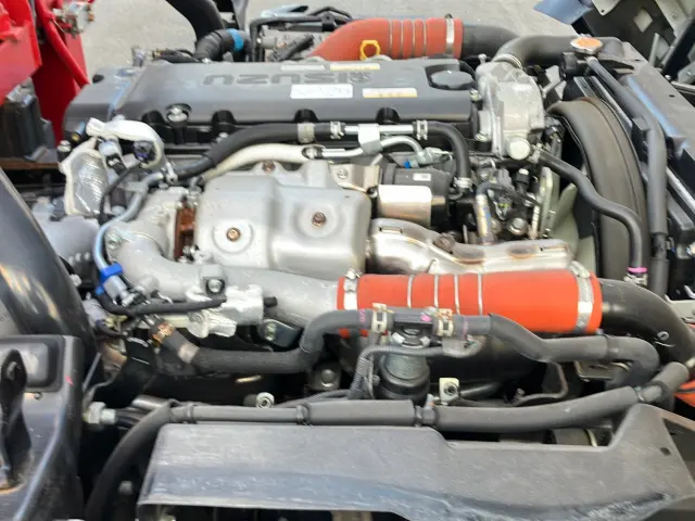 いすゞ エルフ 2RG-NPR88AR(2WD)の写真18