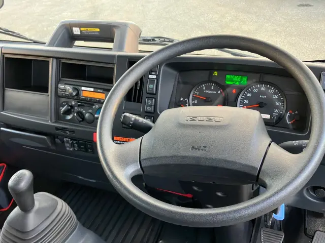 いすゞ エルフ 2RG-NPR88AR(2WD)の写真21