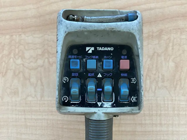 いすゞ エルフ PB-NPR81AR(2WD)の写真23