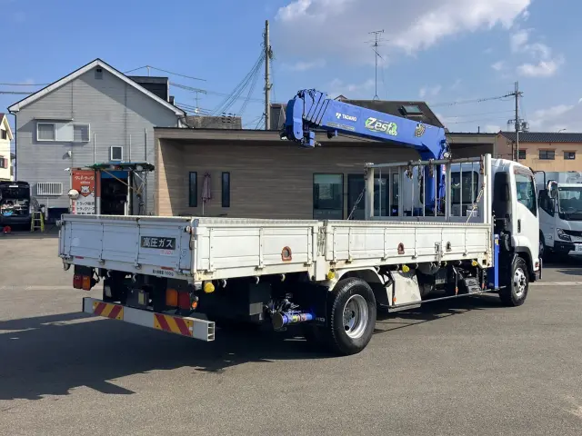 いすゞ フォワード TKG-FRR90S2(2WD)の写真3