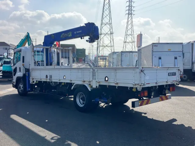 いすゞ フォワード TKG-FRR90S2(2WD)の写真4