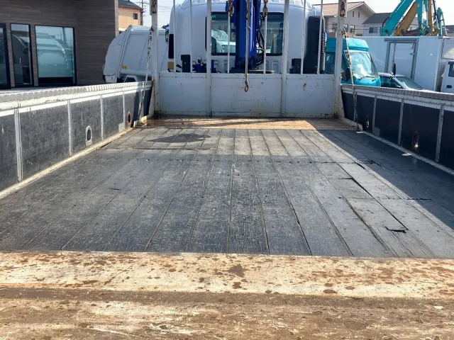 いすゞ フォワード TKG-FRR90S2(2WD)の写真7