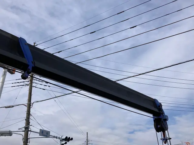 いすゞ フォワード LKG-FTR90T2(2WD)の写真13