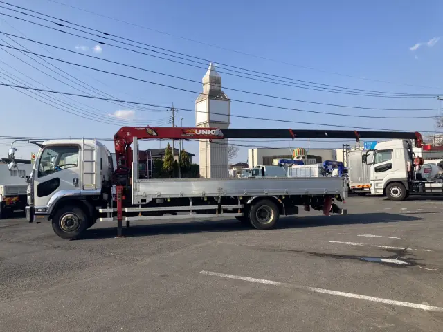 いすゞ フォワード LPG-FTR90S2(2WD)の写真5