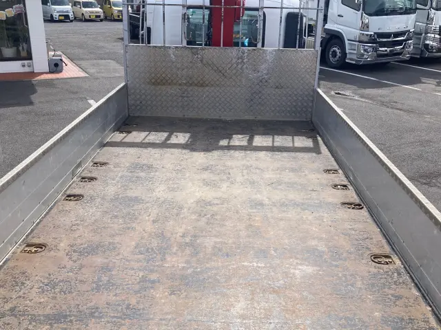 いすゞ フォワード LPG-FTR90S2(2WD)の写真7