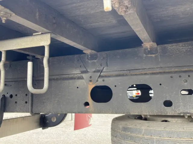 いすゞ フォワード LPG-FTR90S2(2WD)の写真15