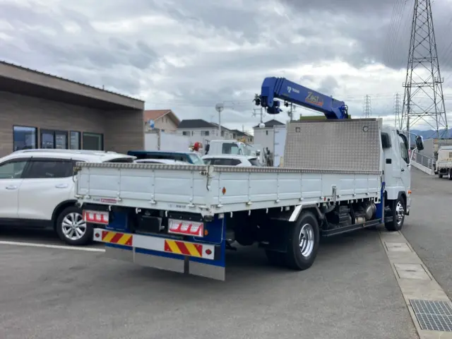 三菱 ファイター 2KG-FK62F(2WD)の写真3