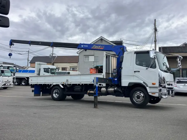 三菱 ファイター 2KG-FK62F(2WD)の写真6