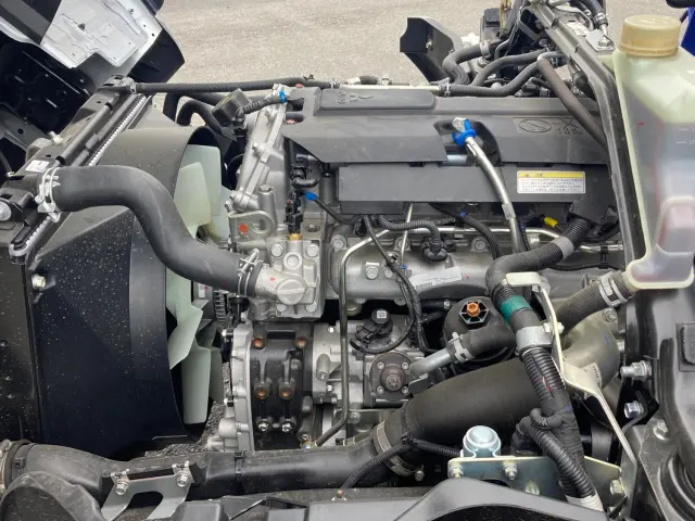 三菱 キャンター 2PG-FEB90(2WD)の写真17