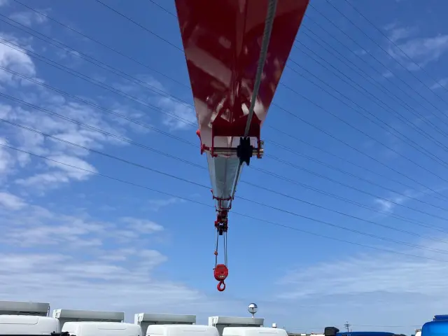 日野 レンジャー 2KG-FE2ACA(2WD)の写真12