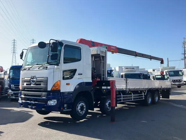 日野 プロフィア LKG-FW1EXBG(8x4)の写真1