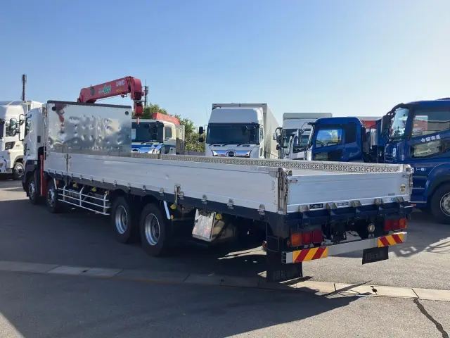 日野 プロフィア LKG-FW1EXBG(8x4)の写真4