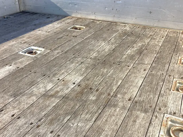 日野 プロフィア LKG-FW1EXBG(8x4)の写真9