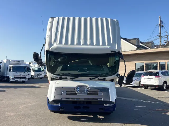 日野 プロフィア LKG-FW1EXBG(8x4)の写真24