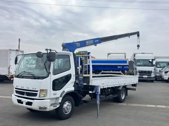 三菱 ファイター PA-FK71D(2WD)の写真1