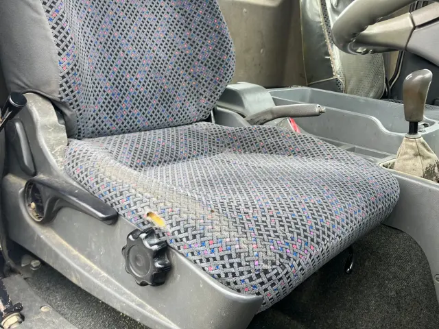 三菱 ファイター PA-FK71D(2WD)の写真19