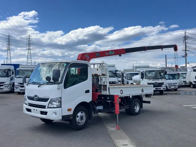 日野 デュトロ TKG-XZU710M(2WD)の写真1