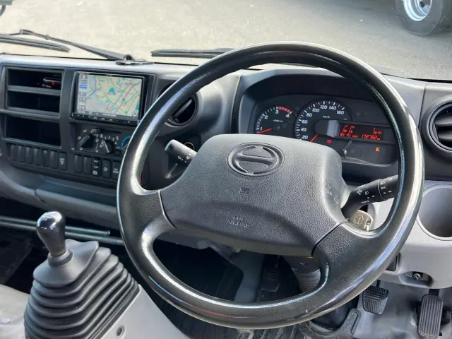 日野 デュトロ TKG-XZU710M(2WD)の写真21