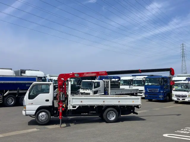 いすゞ エルフ KR-NKR81LR(2WD)の写真5