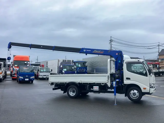 日野 デュトロ 2KG-XZU650M(2WD)の写真6