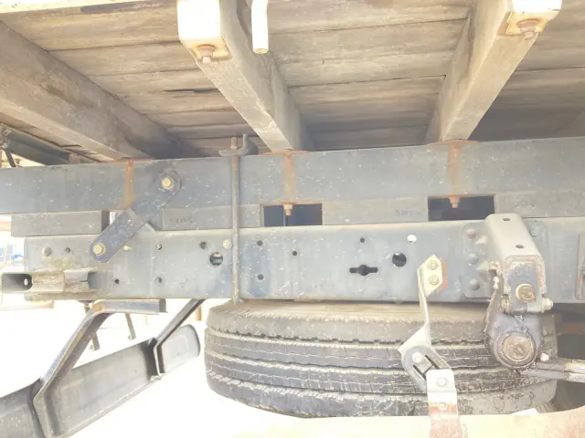 三菱 キャンター KK-FE73EEN(2WD)の写真15