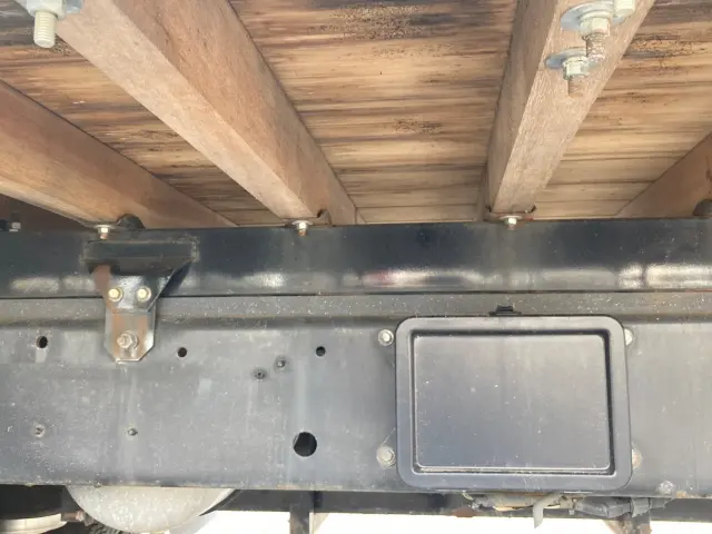 日野 レンジャー 2KG-FE2ABG(2WD)の写真14