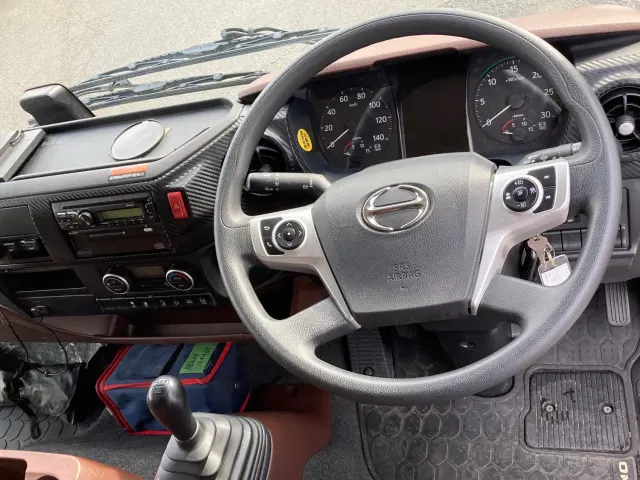 日野 レンジャー 2KG-FE2ABG(2WD)の写真21
