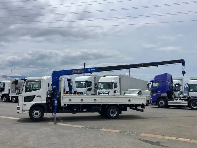 日野 レンジャー 2PG-FC2ABA(2WD)の写真5