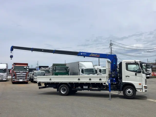 日野 レンジャー 2PG-FC2ABA(2WD)の写真6