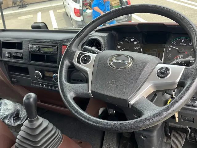 日野 レンジャー 2PG-FC2ABA(2WD)の写真21