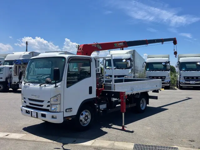 いすゞ エルフ 2RG-NPR88AR(2WD)の写真1
