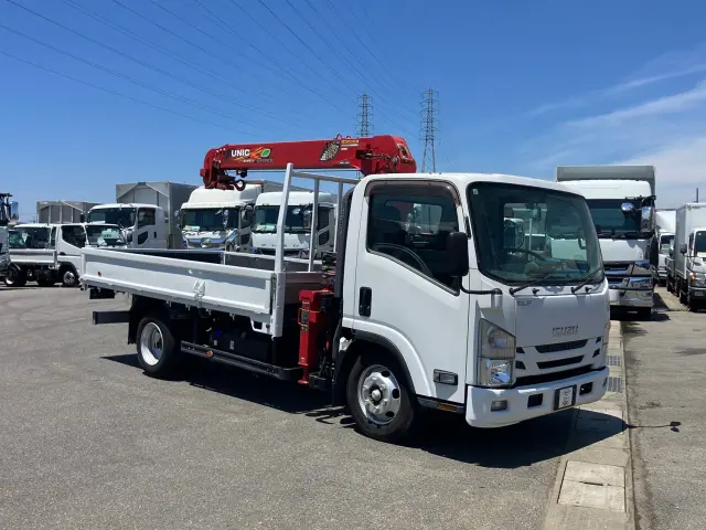 いすゞ エルフ 2RG-NPR88AR(2WD)の写真2