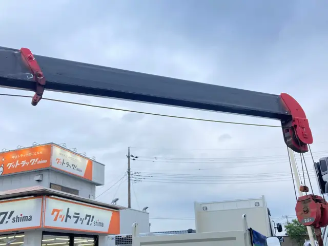 いすゞ フォワード 2PG-FRR90S1(2WD)の写真13